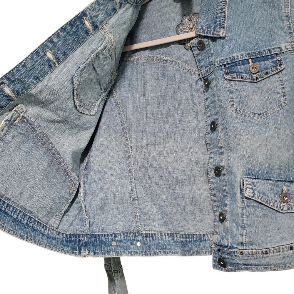 NWT Madison & Max Tropical Bloom Jean Jacket Button Up Pockets Size Petite Med - Picture 3 of 9